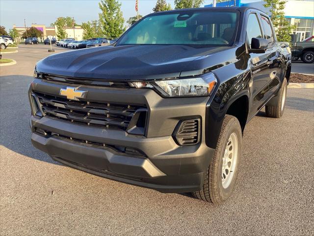 new 2025 Chevrolet Colorado car, priced at $33,190