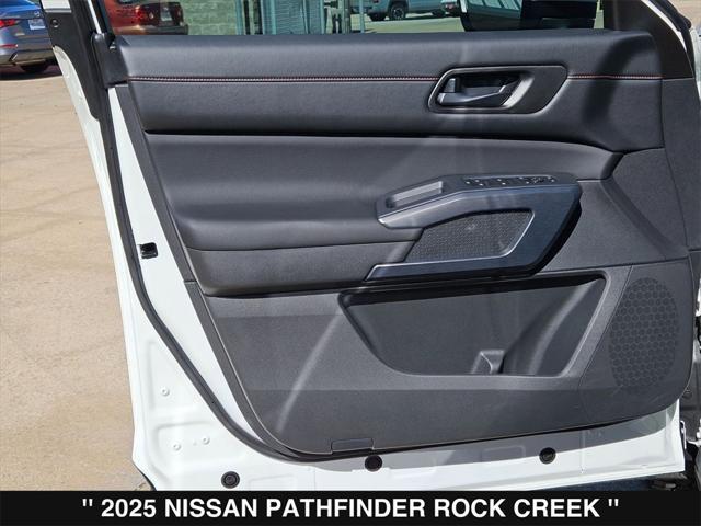 new 2025 Nissan Pathfinder car, priced at $40,740