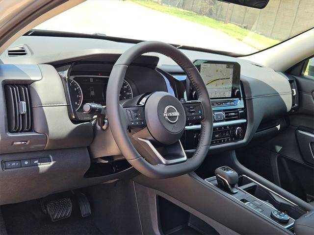 new 2025 Nissan Pathfinder car, priced at $44,119