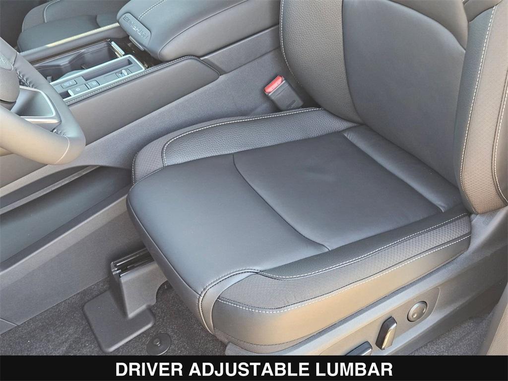 new 2025 Nissan Pathfinder car, priced at $36,543
