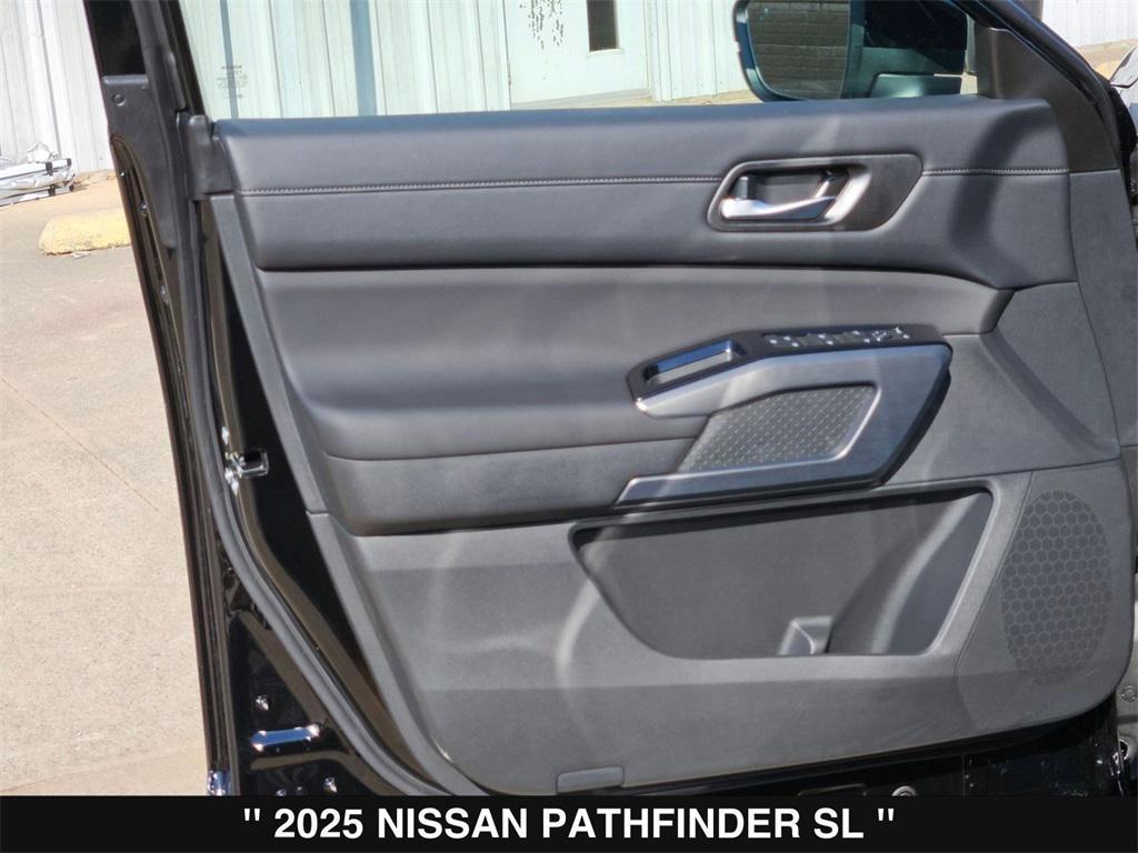 new 2025 Nissan Pathfinder car, priced at $36,543
