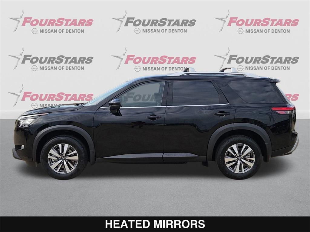 new 2025 Nissan Pathfinder car, priced at $41,227
