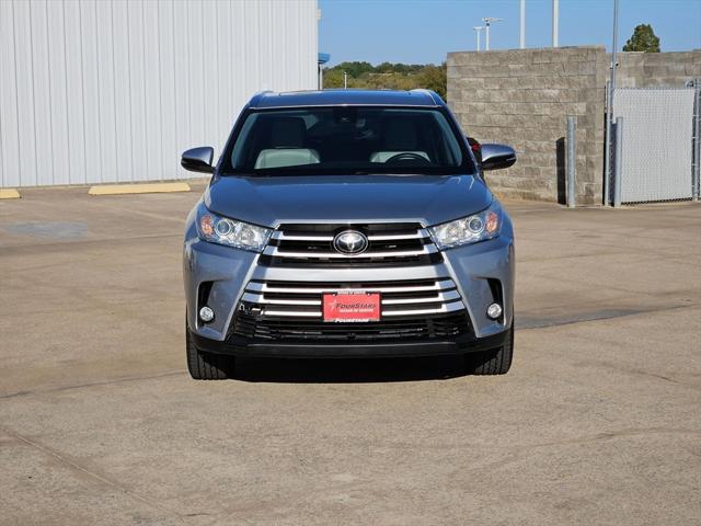 used 2018 Toyota Highlander car, priced at $19,995