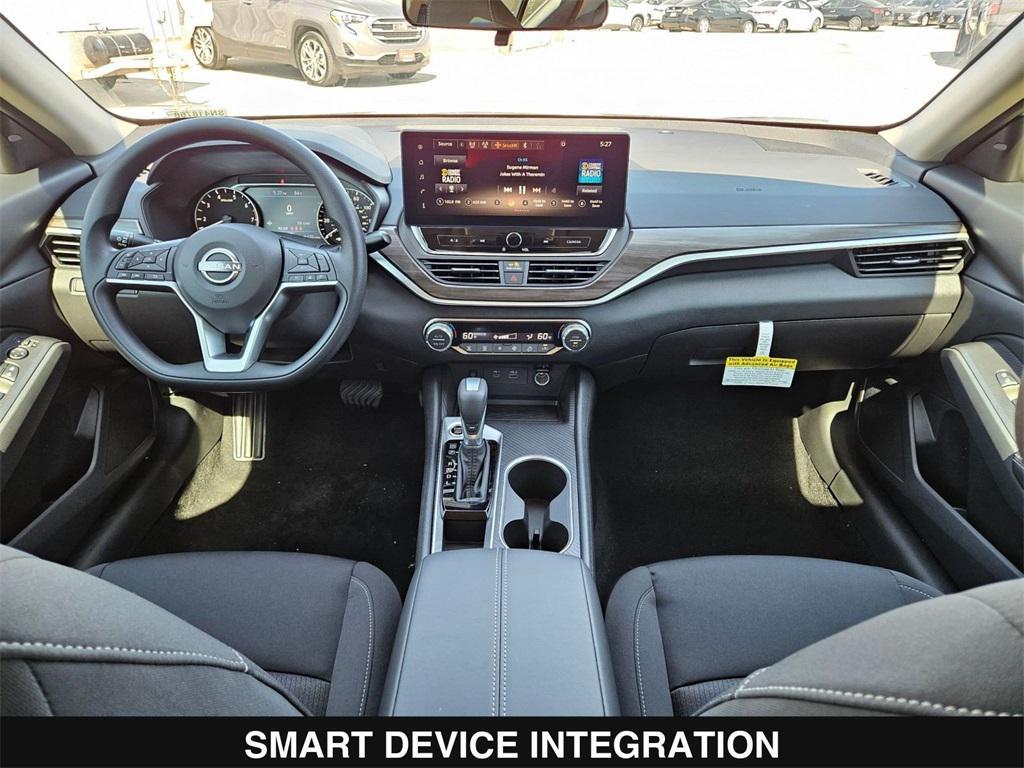 new 2025 Nissan Altima car, priced at $27,688