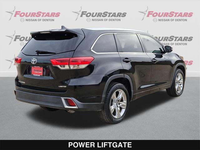 used 2018 Toyota Highlander car, priced at $24,699