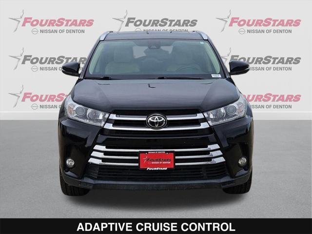 used 2018 Toyota Highlander car, priced at $24,699