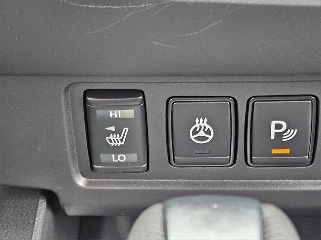 new 2025 Nissan Frontier car, priced at $30,821
