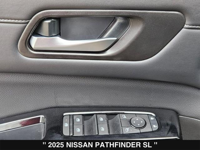 new 2025 Nissan Pathfinder car, priced at $40,087