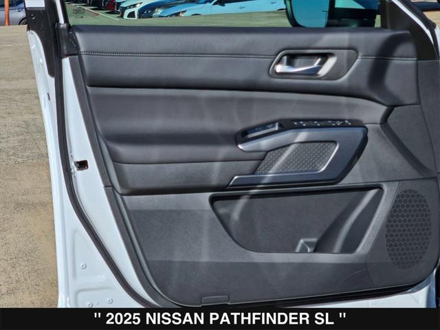 new 2025 Nissan Pathfinder car, priced at $40,710