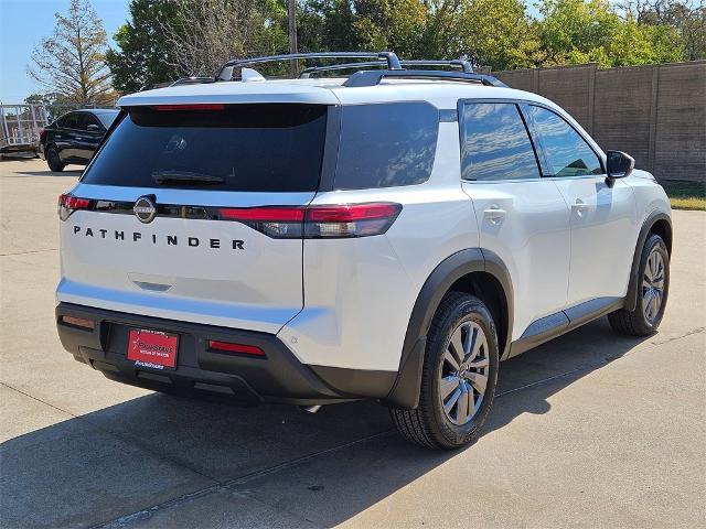 new 2025 Nissan Pathfinder car, priced at $38,988