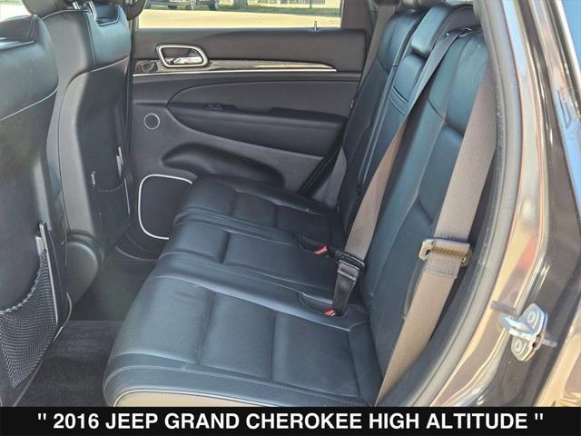 used 2016 Jeep Grand Cherokee car, priced at $20,742