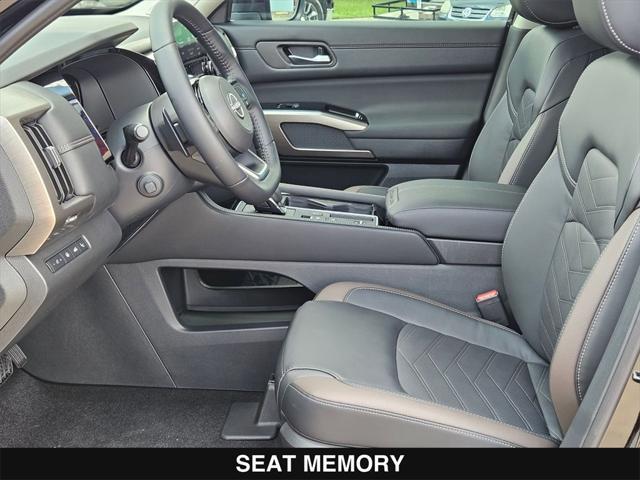 new 2025 Nissan Pathfinder car, priced at $47,997