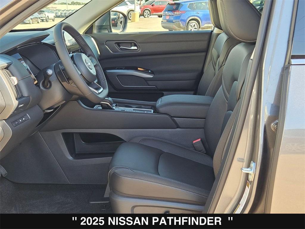new 2025 Nissan Pathfinder car, priced at $35,866