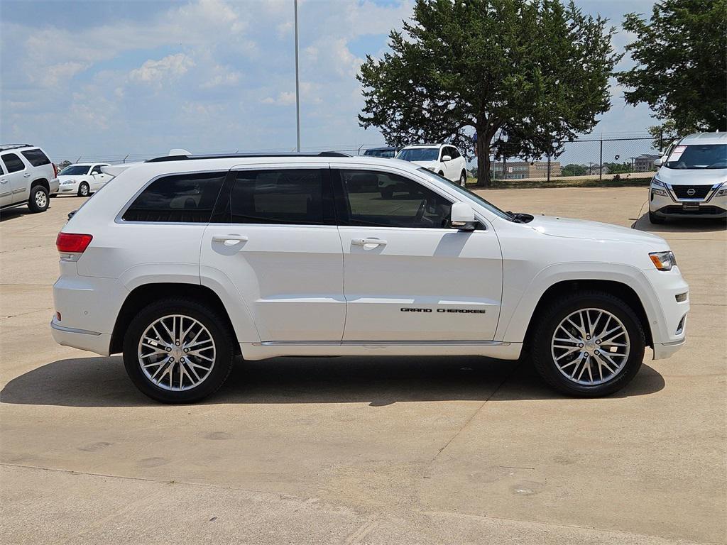 used 2017 Jeep Grand Cherokee car, priced at $19,245