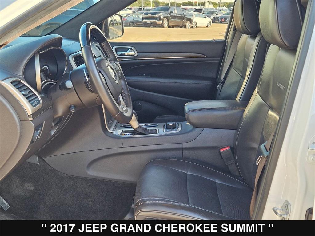 used 2017 Jeep Grand Cherokee car, priced at $17,306