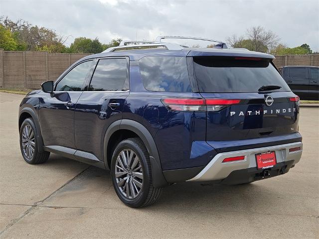 new 2025 Nissan Pathfinder car, priced at $43,821