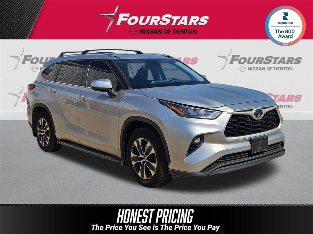 used 2020 Toyota Highlander car, priced at $29,995