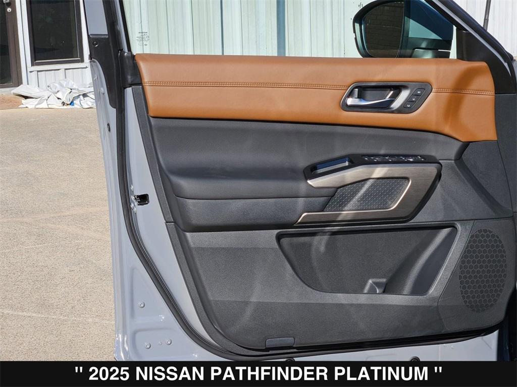 new 2025 Nissan Pathfinder car, priced at $42,160