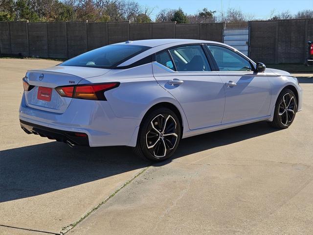 new 2025 Nissan Altima car, priced at $27,454