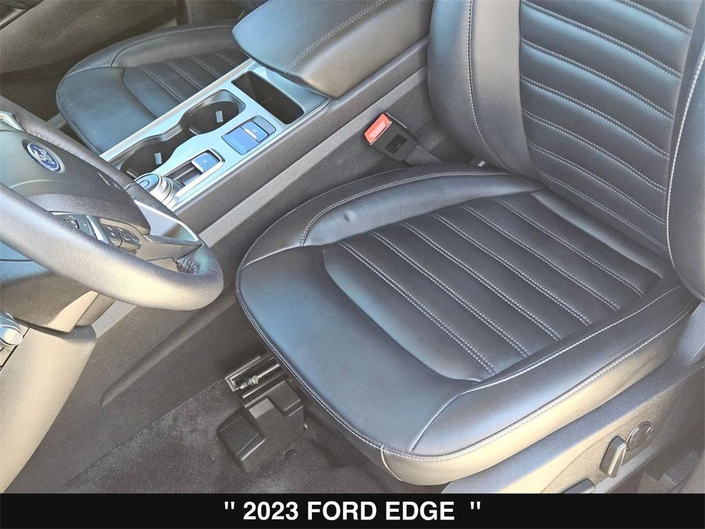 used 2023 Ford Edge car, priced at $23,363
