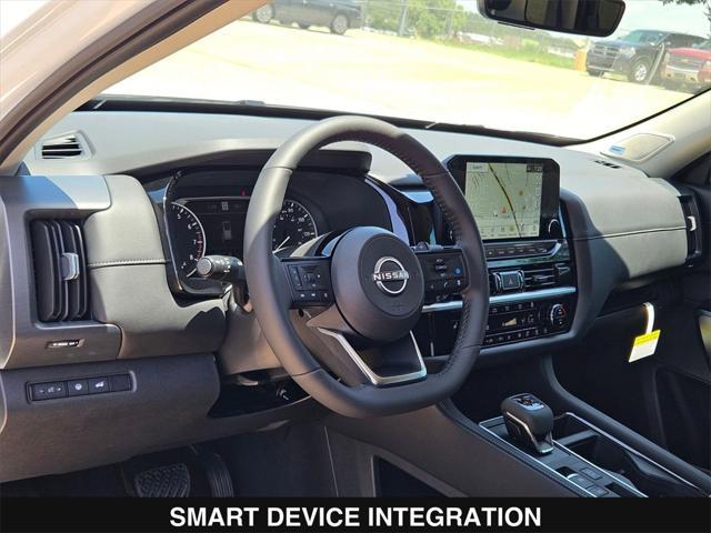 new 2025 Nissan Pathfinder car, priced at $44,725