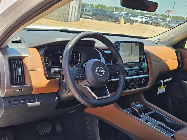 new 2025 Nissan Pathfinder car, priced at $48,216