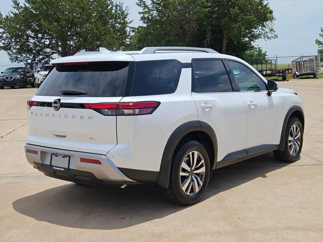 new 2025 Nissan Pathfinder car, priced at $42,262
