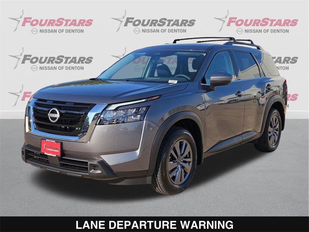 new 2025 Nissan Pathfinder car, priced at $39,724