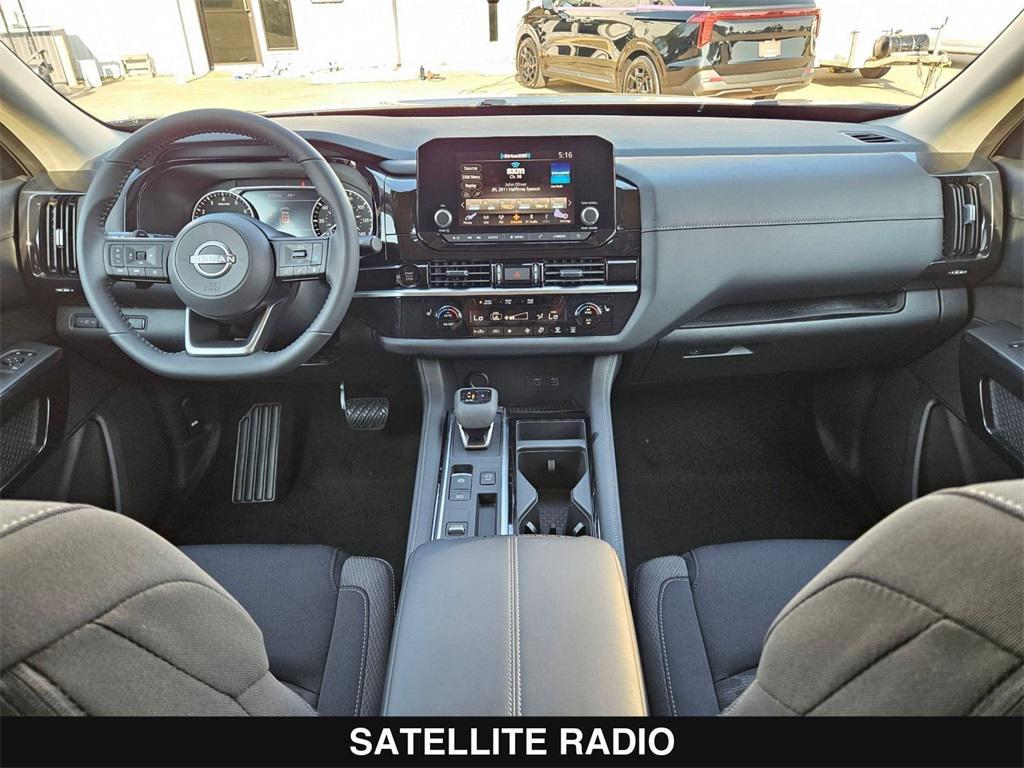 new 2025 Nissan Pathfinder car, priced at $39,724