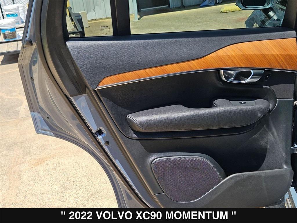 used 2022 Volvo XC90 car, priced at $31,992