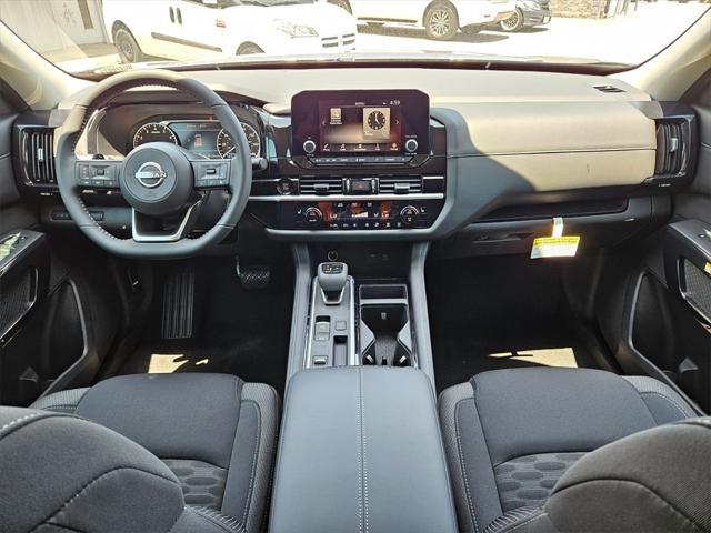 new 2025 Nissan Pathfinder car, priced at $39,616