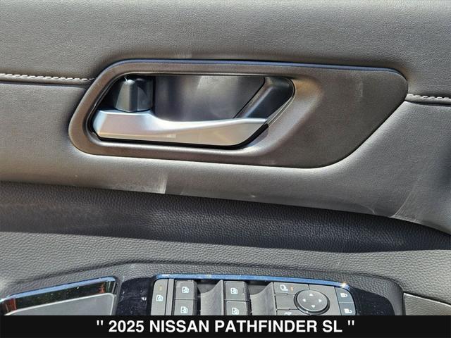 new 2025 Nissan Pathfinder car, priced at $44,702
