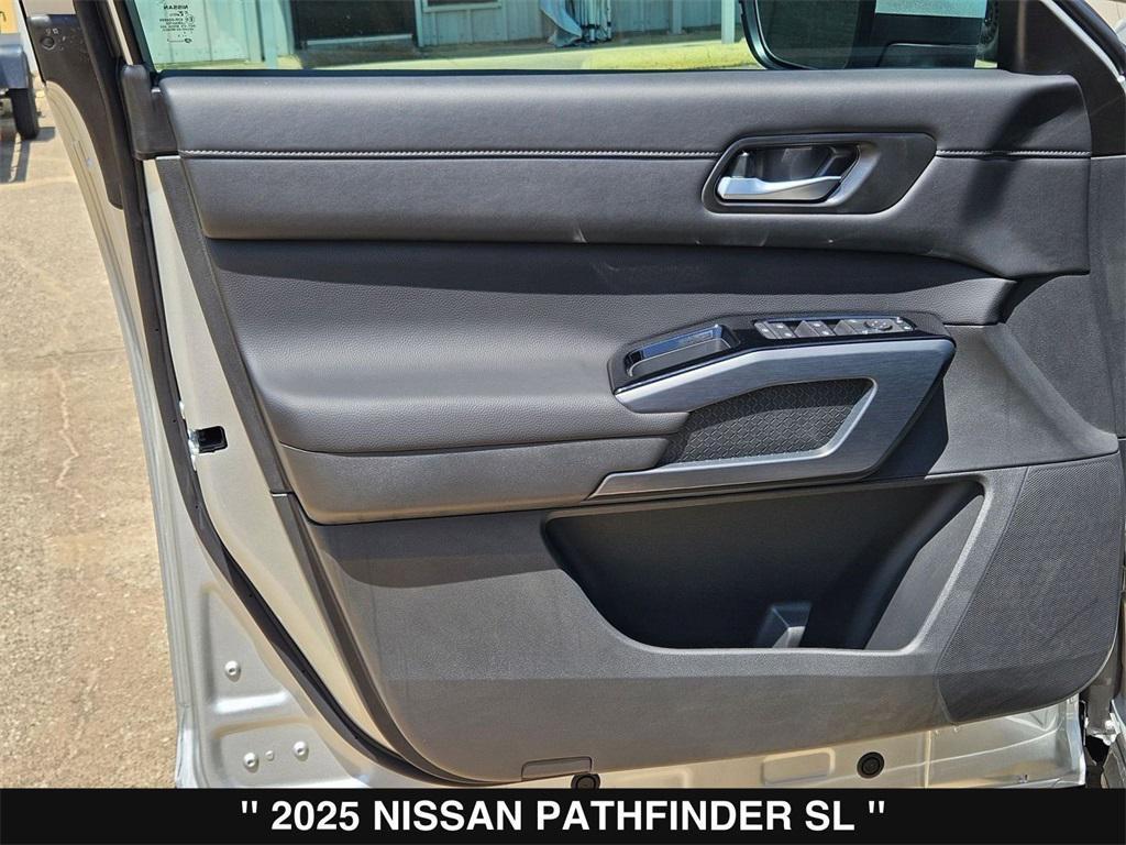 new 2025 Nissan Pathfinder car, priced at $43,516