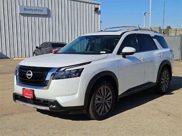 new 2025 Nissan Pathfinder car, priced at $44,695