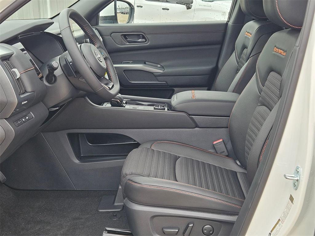 new 2025 Nissan Pathfinder car, priced at $39,045