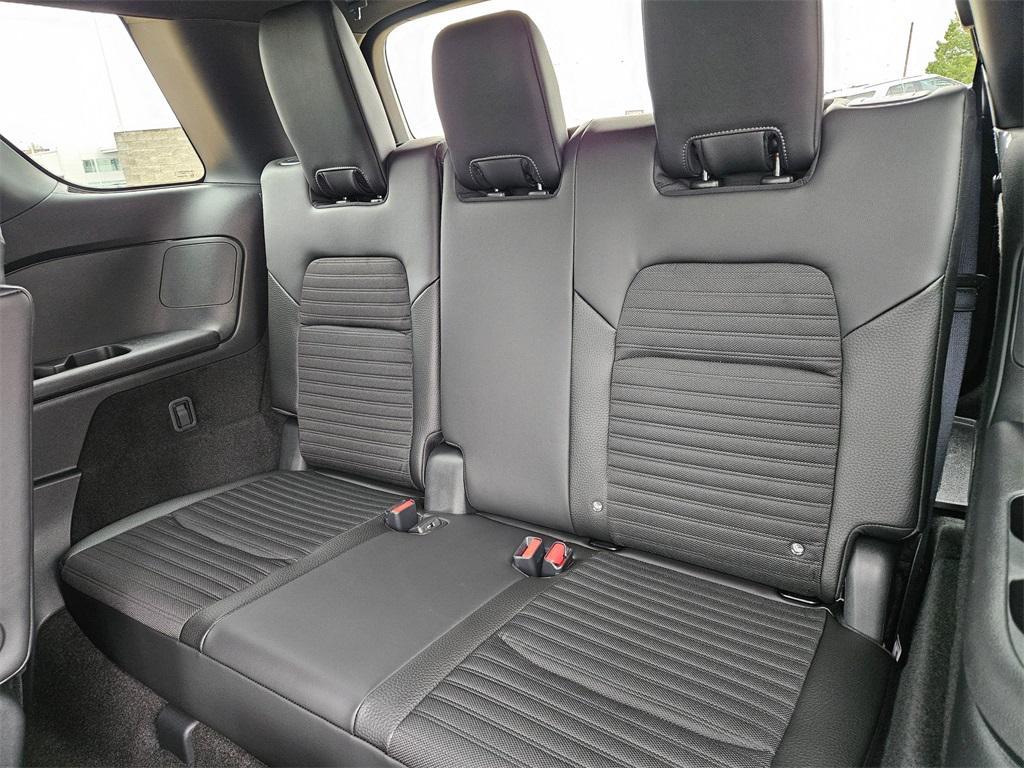 new 2025 Nissan Pathfinder car, priced at $39,045