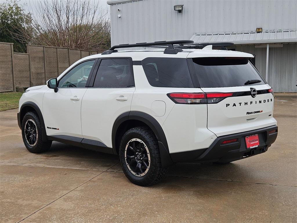new 2025 Nissan Pathfinder car, priced at $39,045