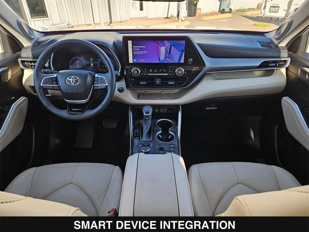 used 2023 Toyota Highlander car, priced at $39,461