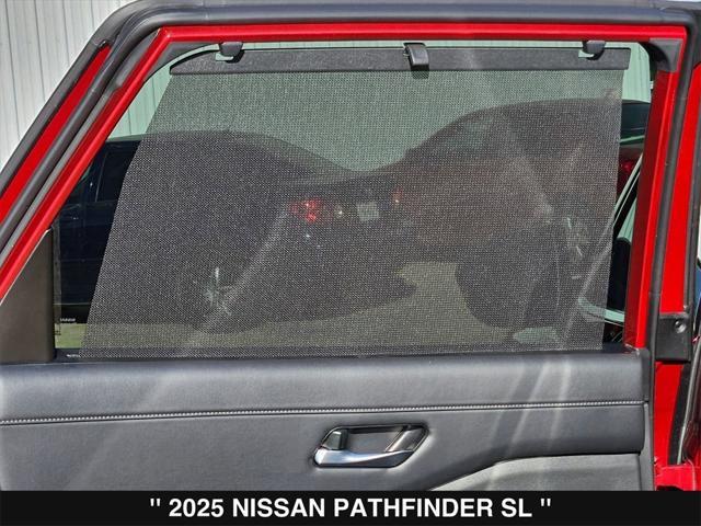 new 2025 Nissan Pathfinder car, priced at $42,623