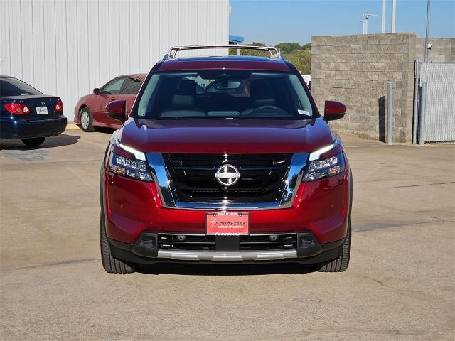 new 2025 Nissan Pathfinder car, priced at $44,123