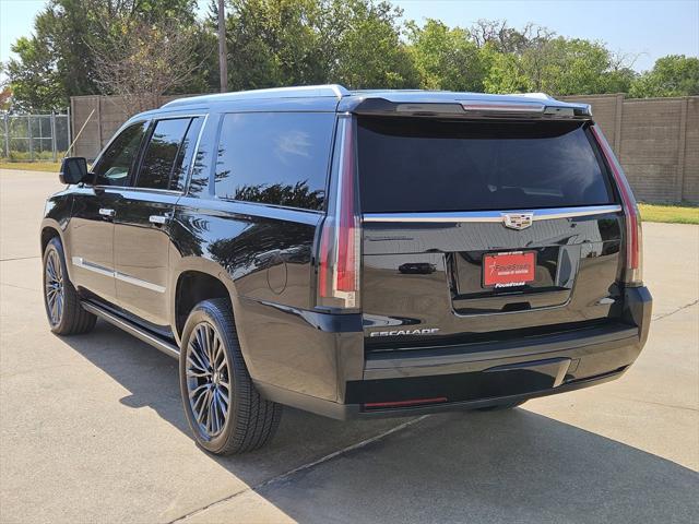 used 2016 Cadillac Escalade ESV car, priced at $28,995