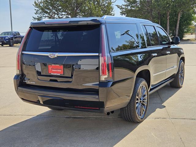 used 2016 Cadillac Escalade ESV car, priced at $28,995