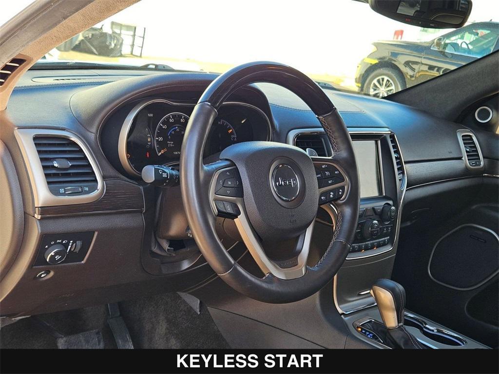 used 2017 Jeep Grand Cherokee car, priced at $17,403