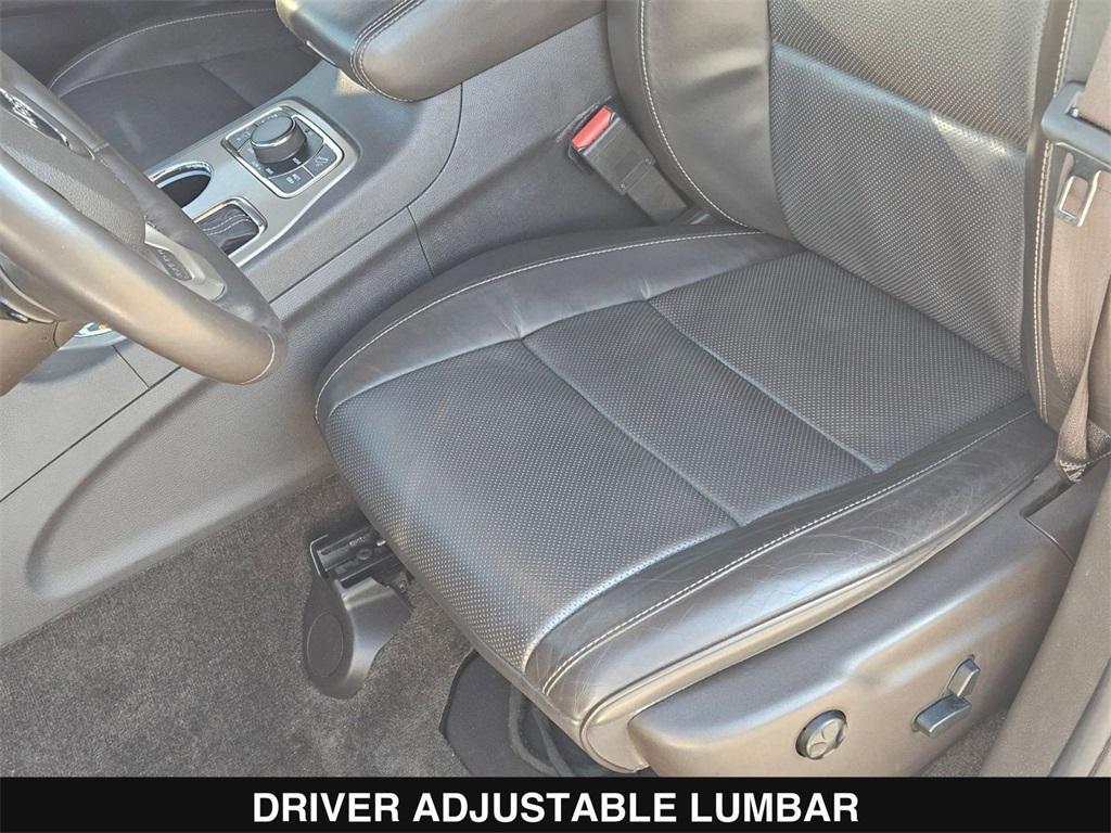 used 2017 Jeep Grand Cherokee car, priced at $17,403