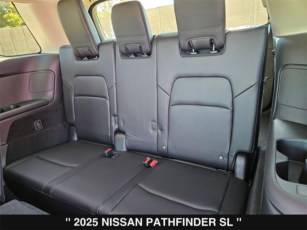 new 2025 Nissan Pathfinder car, priced at $36,018