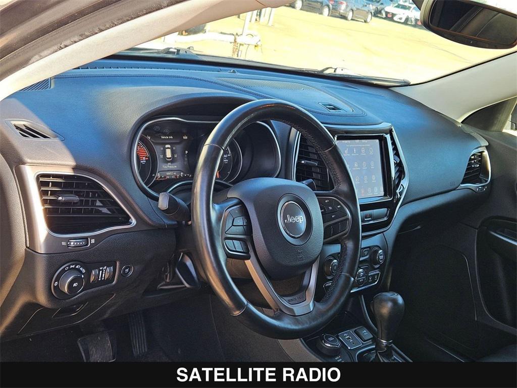 used 2020 Jeep Cherokee car, priced at $19,309