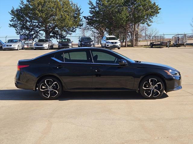 new 2025 Nissan Altima car, priced at $29,726