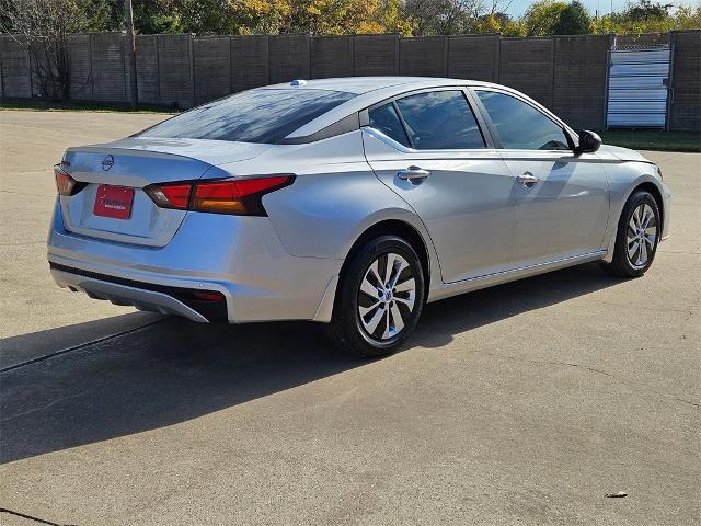 new 2025 Nissan Altima car, priced at $24,956