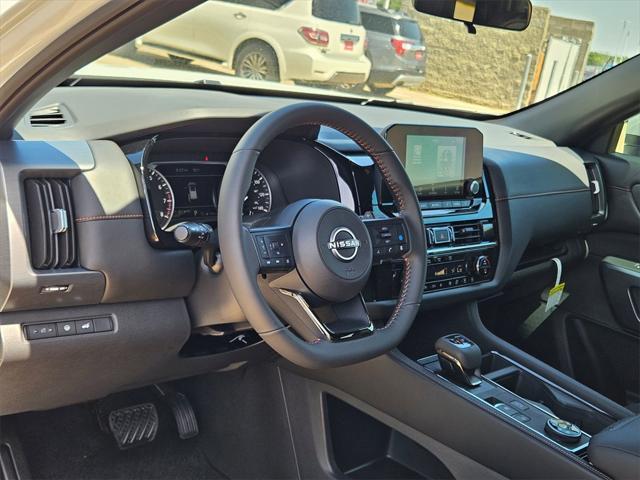 new 2025 Nissan Pathfinder car, priced at $43,799