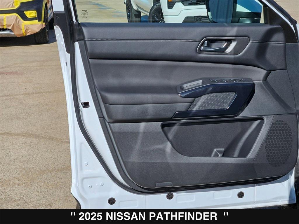 new 2025 Nissan Pathfinder car, priced at $37,375